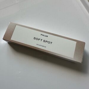 PHLUR PHLUR SOFT SPOT
Travel Size Eau de Parfum - NEW